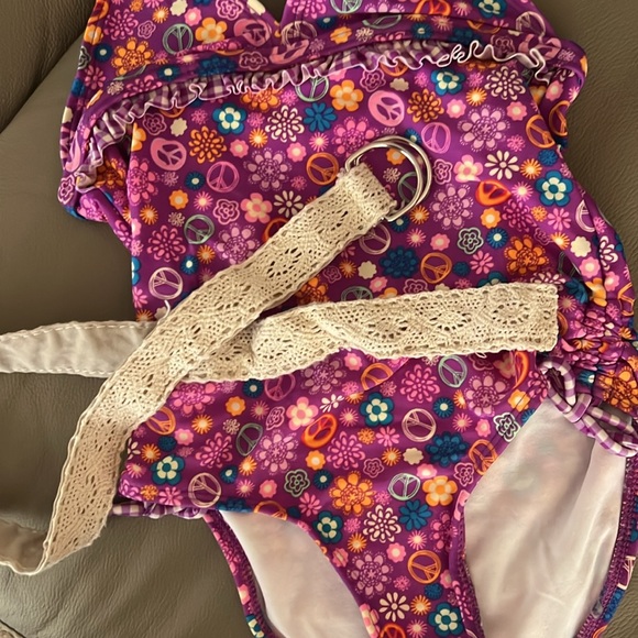Angel Beach size 5 toddler Swimwear - Picture 12 of 16